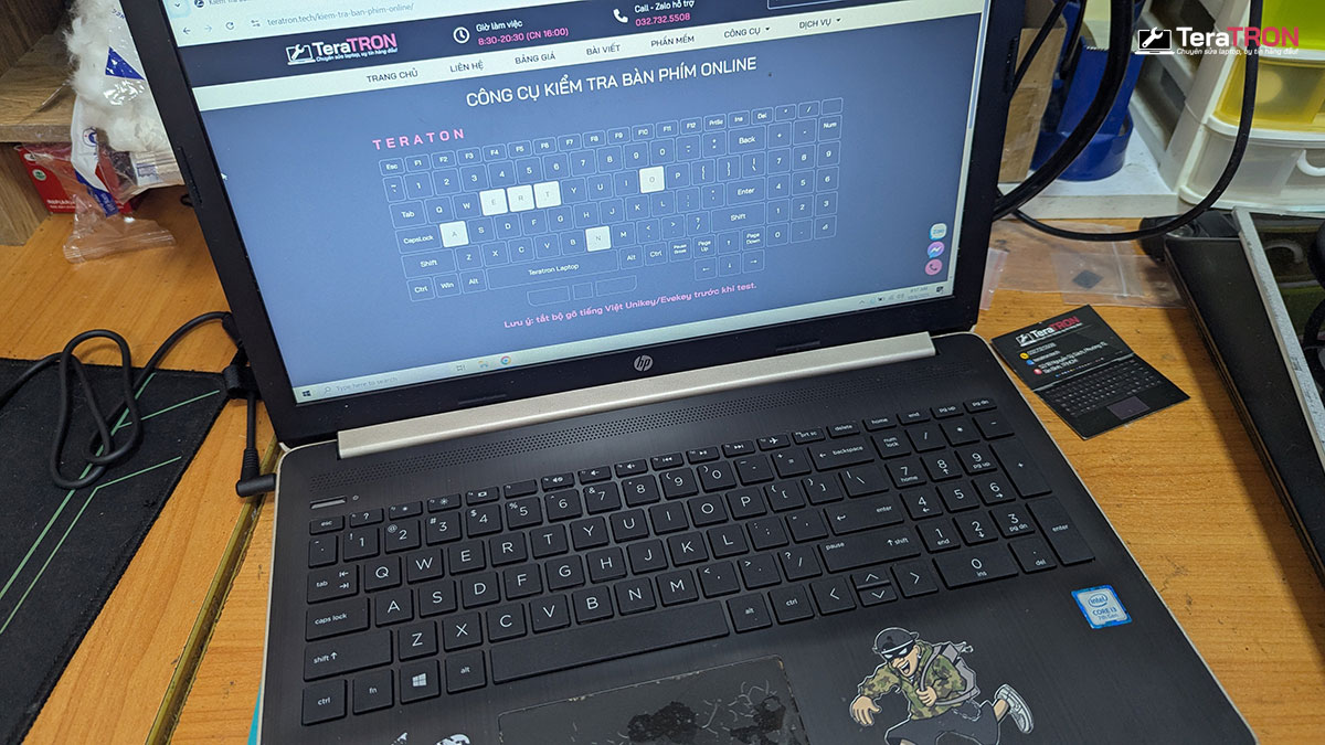 Thay bàn phím Laptop HP 15-da0054TU 9 Thay bàn phím Laptop HP 15-da0054TU uy tín hcm tphcm