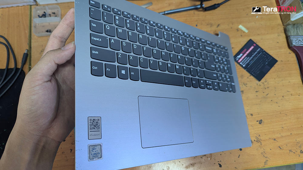 Thay bàn phím Laptop Lenovo Ideapad 330-15IKB 7 Thay bàn phím Laptop Lenovo Ideapad 330-15IKB giá rẻ tân bình hcm tphcm