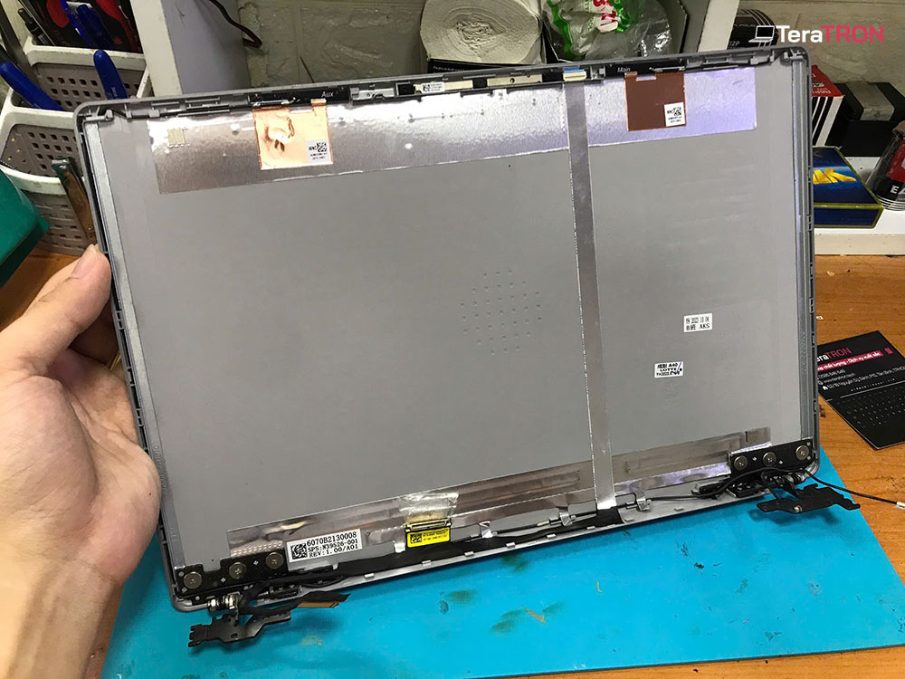 Thay màn hình Laptop HP 245 G10 7 Thay màn hình Laptop HP 245 G10 giá rẻ hcm