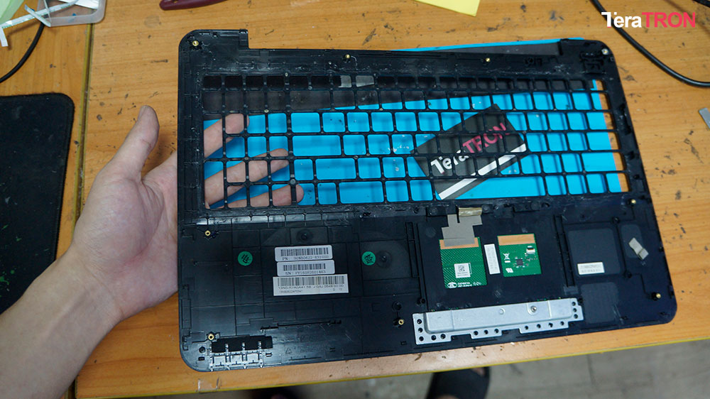 Thay bàn phím Laptop Asus F555L TPHCM 4 Thay bàn phím Laptop Asus F555L lấy liền hcm