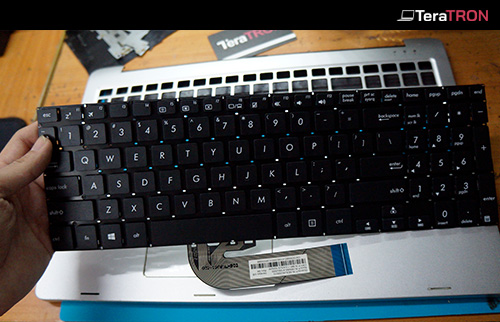 Thay bàn phím Laptop Asus TP500LN new zin tphcm