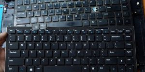 Thay bàn phím Laptop Dell Vostro 5560 new zin tphcm