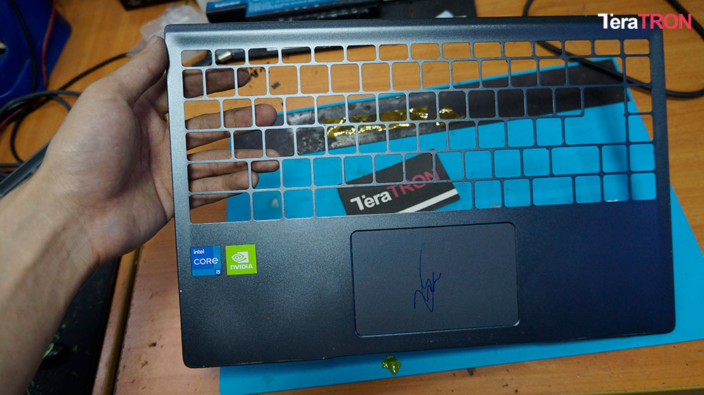 Thay bàn phím Laptop MSI Modern 14 B11SB TPHCM 4 Thay bàn phím Laptop MSI Modern 14 B11SB lấy liền hcm