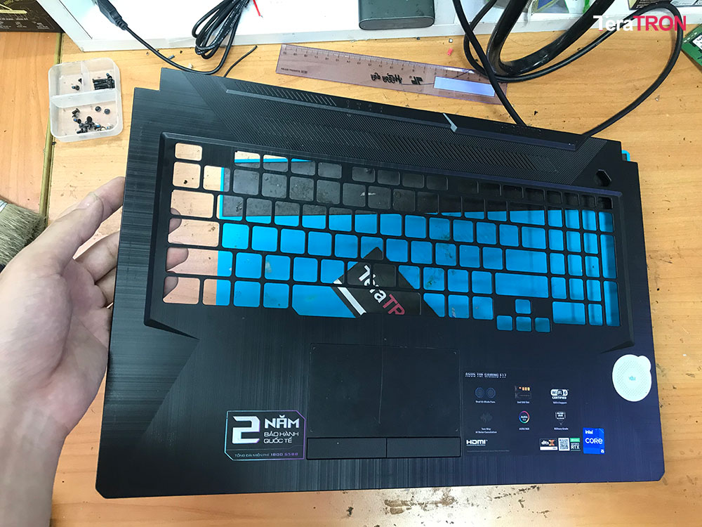 Thay bàn phím Laptop Asus TUF Gaming F17 FX706H 3 Thay bàn phím Laptop Asus TUF Gaming F17 FX706H lấy liền hcm