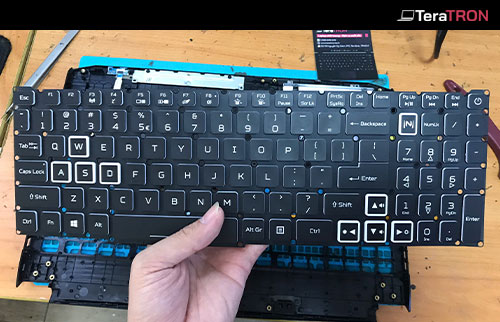 Thay-bàn-phím-Laptop-Acer-Nitro-5-AN515-45-teratron-laptop-hcm