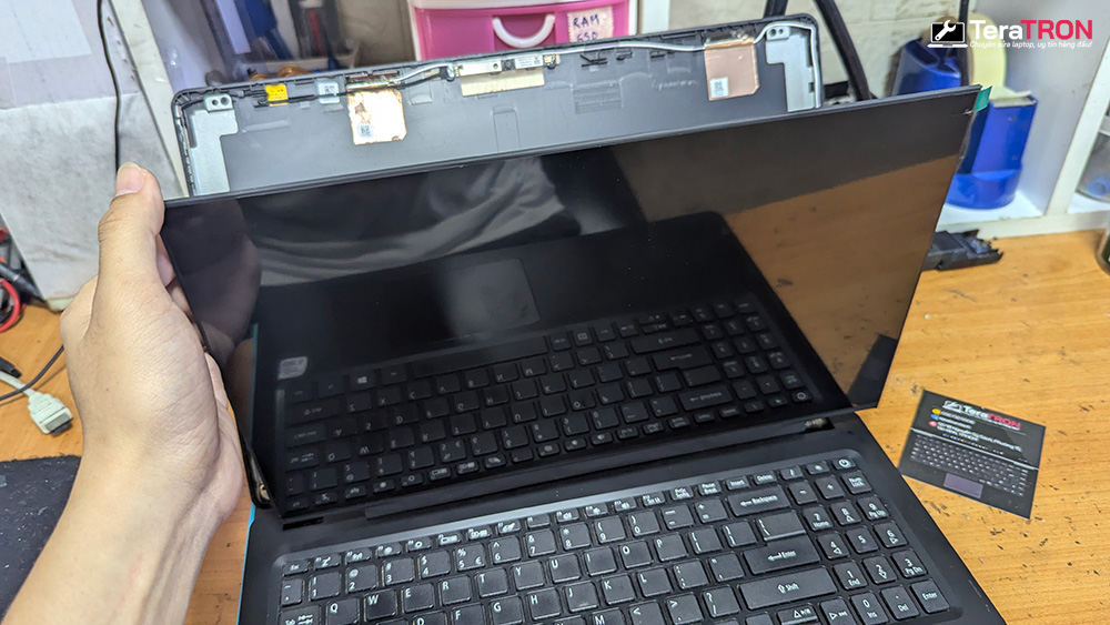 Thay màn hình laptop Acer Aspire 3 A315-56 9 Thay màn hình laptop Acer Aspire 3 A315-56 chính hãng hcm tân bình tân phú