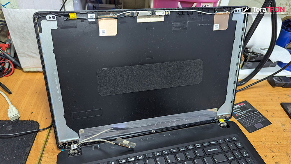 Thay màn hình laptop Acer Aspire 3 A315-56 8 Thay màn hình laptop Acer Aspire 3 A315-56 lấy ngay hcm tp.hcm