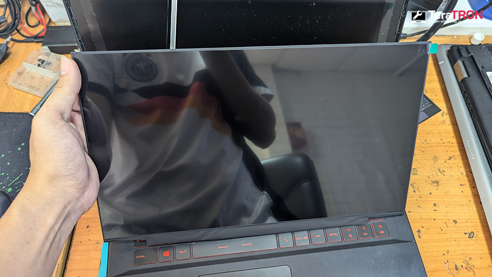 Thay màn hình laptop MSI GF63 Thin 9SC 11 Thay màn hình laptop MSI GF63 Thin 9SC lấy nhanh hcm tphcm