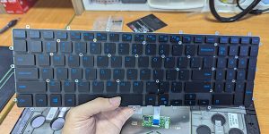 Thay bàn phím laptop Dell G7 7588 Led Xanh teratron laptop hcm tphcm
