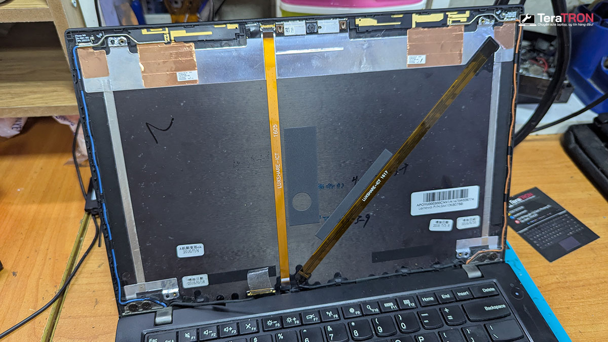 Thay màn hình laptop Lenovo T460s 9 Thay màn hình laptop Lenovo T460s lấy ngay hcm tphcm