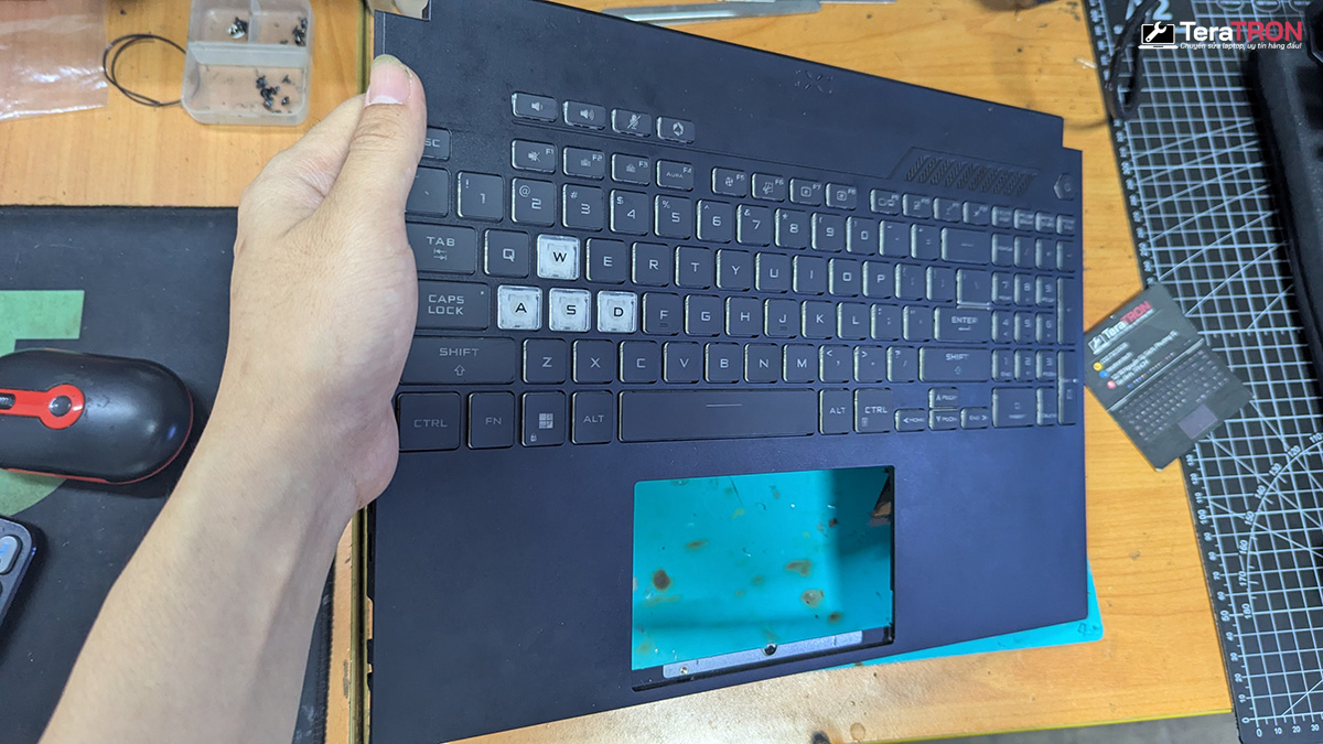 Thay bàn phím laptop Asus TUF Gaming F15 FX507ZC4 8 Thay bàn phím laptop Asus TUF Gaming F15 FX507ZC4 lấy ngay hcm tphcm
