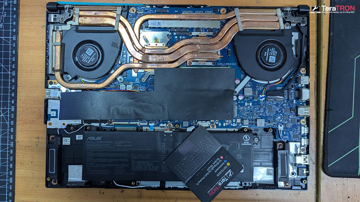 Thay bàn phím laptop Asus TUF Gaming F15 FX507ZC4 7 Thay bàn phím laptop Asus TUF Gaming F15 FX507ZC4 tháo máy hcm tphcm