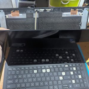 Linh kiện laptop 7 Thay màn hình laptop Dell Latitude 3520 chính hãng hcm tphcm